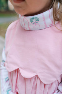 Tiny Tot Turtleneck - Boxwood and Bows